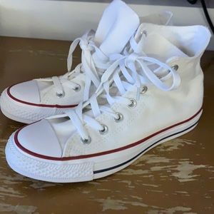 Brand new never worn converse
